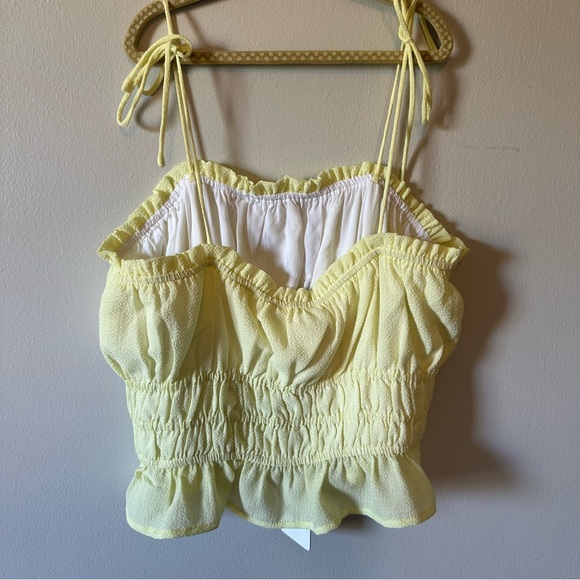 Line & Dot Tank - Picture 6 of 6